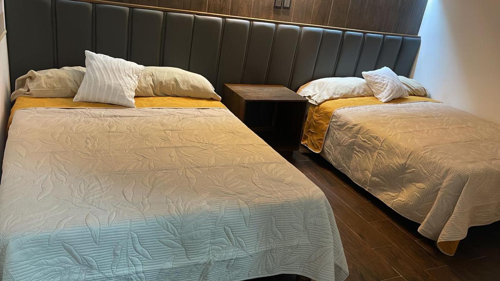Hotel Santa Cruz Chihuahua Eksteriør billede